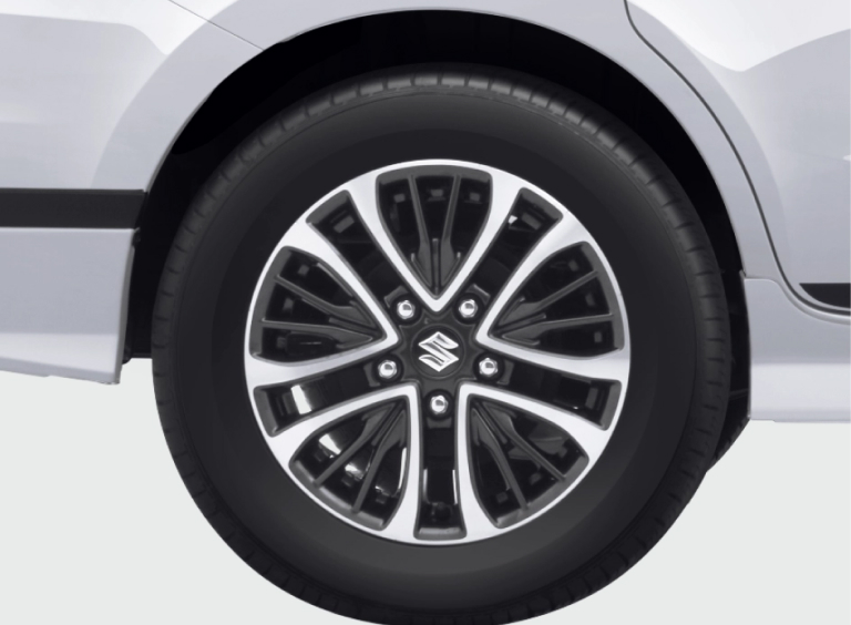 Dual Tone Alloy Wheel